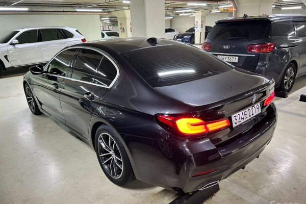 2023 BMW 5 серии с пробегом 61 285 км