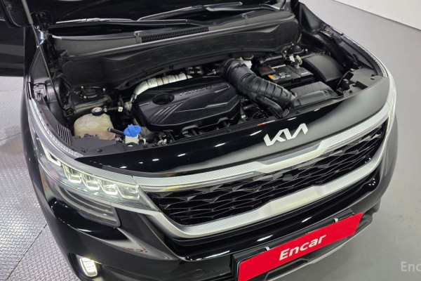 2022 Kia Seltos с пробегом 24 499 км