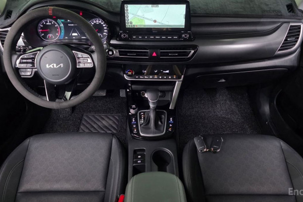 2022 Kia Seltos с пробегом 24 499 км