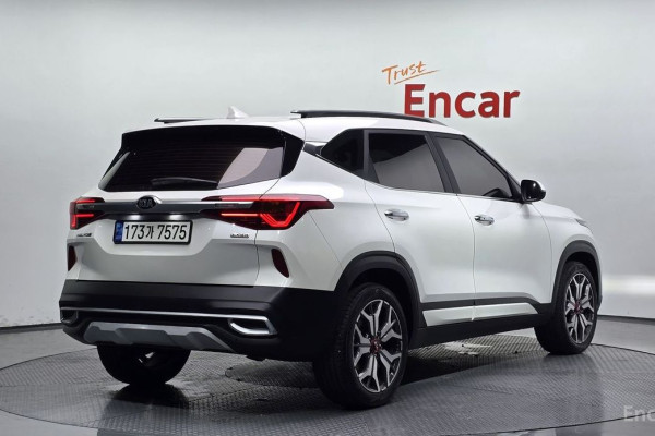 2022 Kia Seltos с пробегом 23 304 км