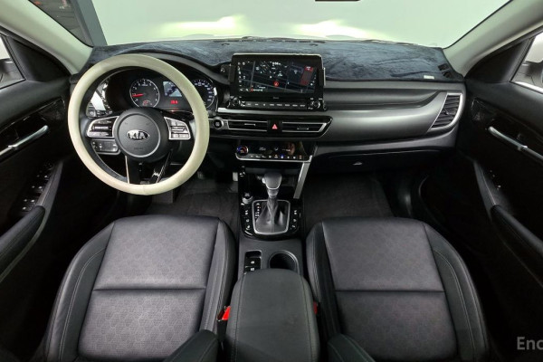 2022 Kia Seltos с пробегом 23 304 км