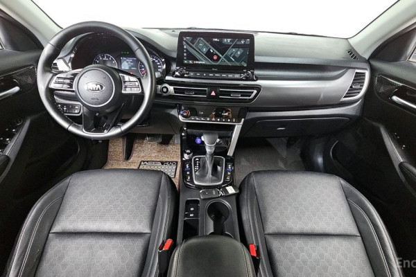2022 Kia Seltos с пробегом 32 803 км