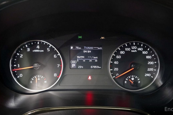 2022 Kia Seltos с пробегом 67 859 км