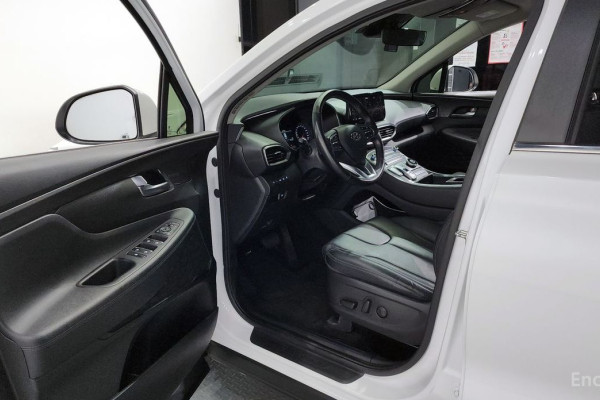 2021 Hyundai Santa Fe с пробегом 57 140 км
