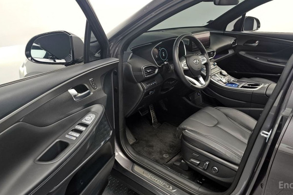 2023 Hyundai Santa Fe с пробегом 45 453 км