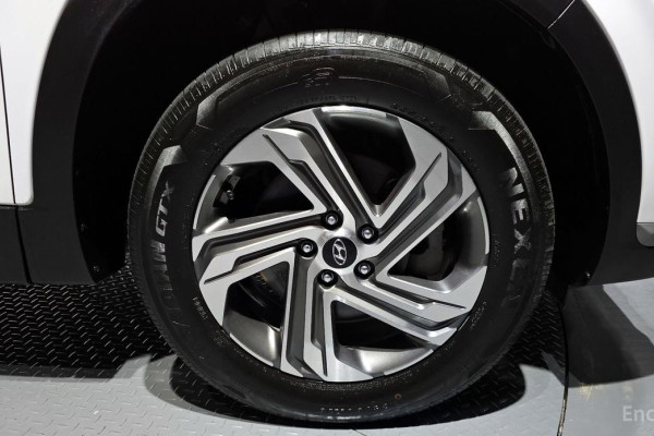 2022 Hyundai Santa Fe с пробегом 123 977 км