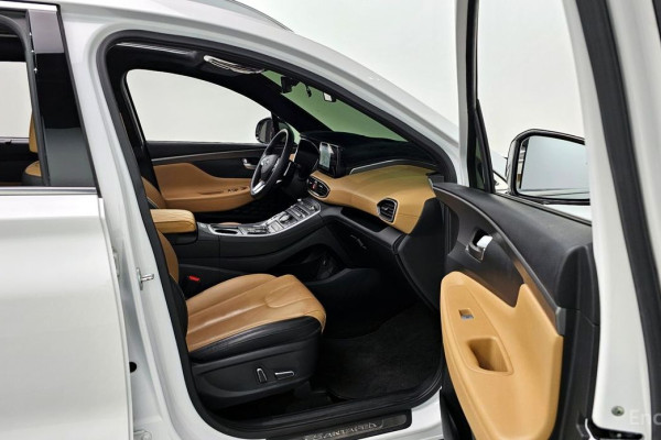 2021 Hyundai Santa Fe с пробегом 56 189 км