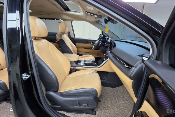 2021 Kia Carnival с пробегом 70 548 км