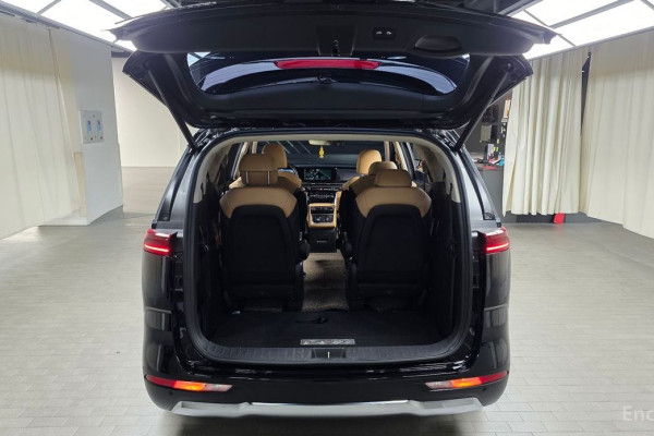 2021 Kia Carnival с пробегом 70 548 км