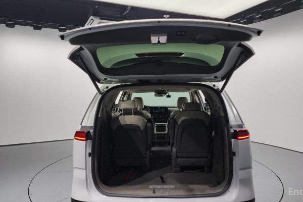 2021 Kia Carnival с пробегом 145 296 км