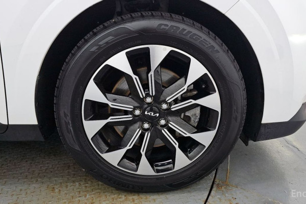 2022 Kia Carnival с пробегом 133 544 км