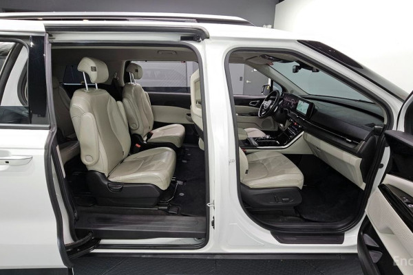 2022 Kia Carnival с пробегом 101 163 км