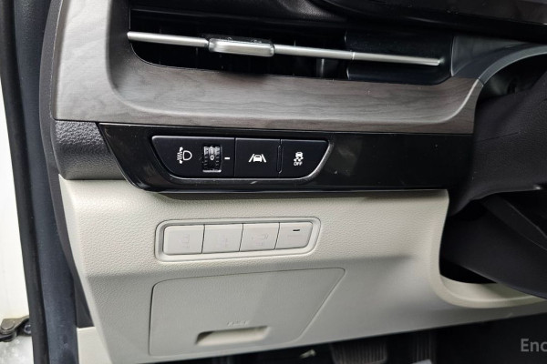 2022 Kia Carnival с пробегом 101 163 км