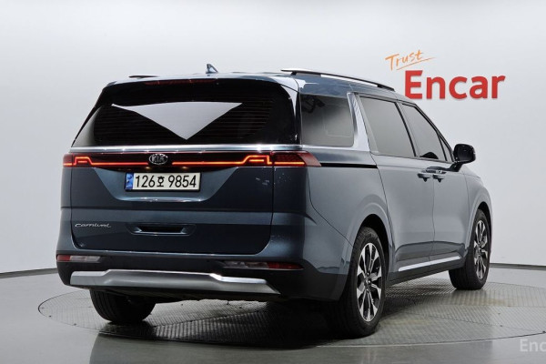 2021 Kia Carnival с пробегом 66 538 км