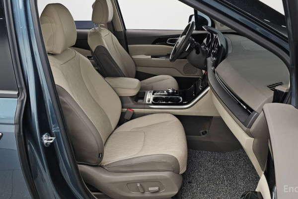 2021 Kia Carnival с пробегом 66 538 км