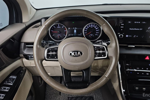2021 Kia Carnival с пробегом 66 538 км