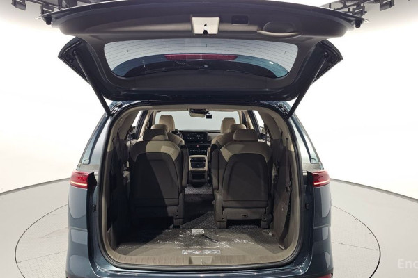 2021 Kia Carnival с пробегом 66 538 км