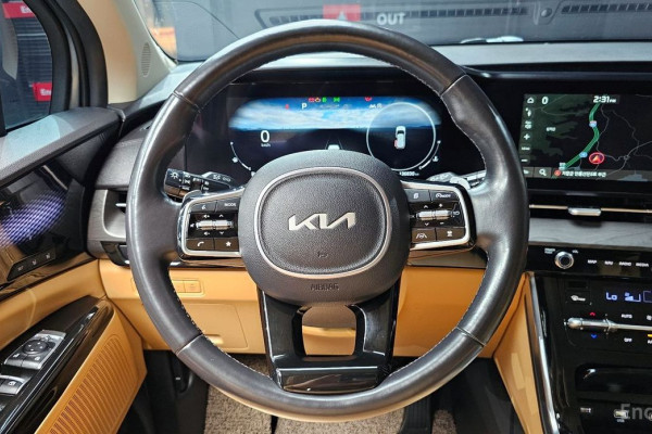 2023 Kia Carnival с пробегом 136 830 км