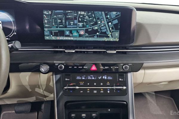 2021 Kia Carnival с пробегом 72 498 км