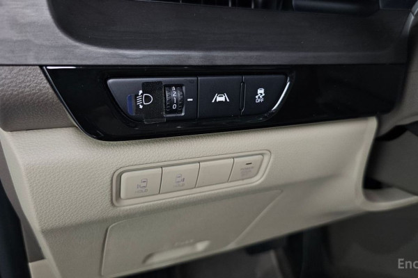 2021 Kia Carnival с пробегом 72 498 км