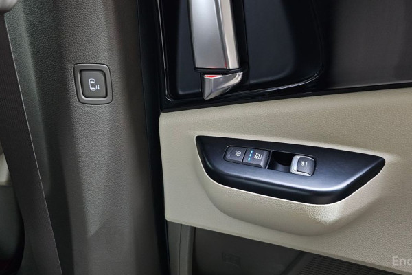2021 Kia Carnival с пробегом 72 498 км