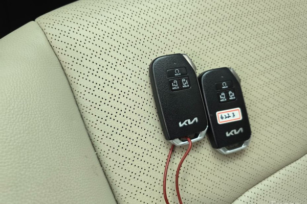 2022 Kia Carnival с пробегом 141 327 км