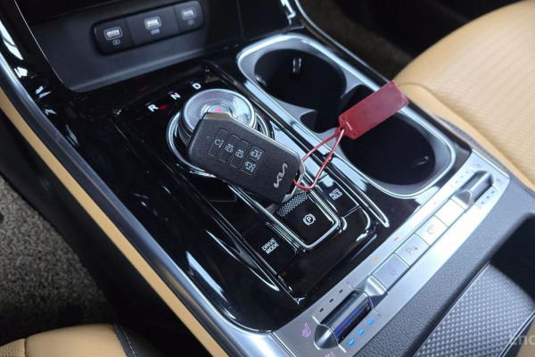 2022 Kia Carnival с пробегом 68 615 км