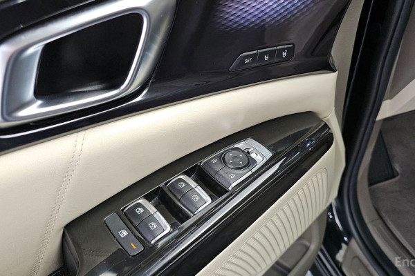 2022 Kia Carnival с пробегом 65 352 км