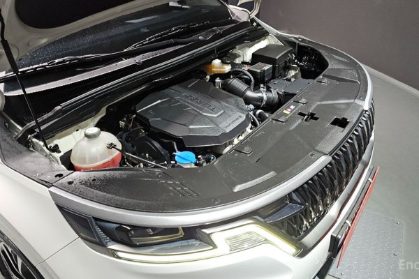 2022 Kia Carnival с пробегом 130 834 км
