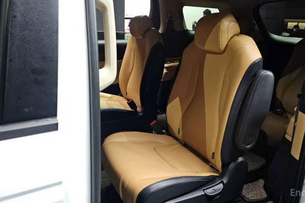 2022 Kia Carnival с пробегом 130 834 км
