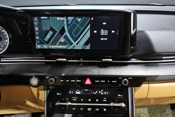 2022 Kia Carnival с пробегом 130 834 км