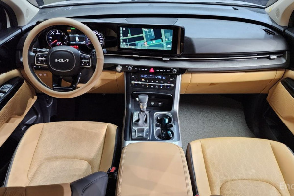 2022 Kia Carnival с пробегом 108 675 км