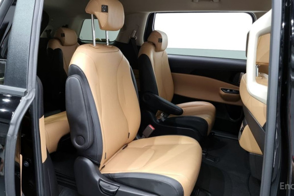 2021 Kia Carnival с пробегом 63 740 км