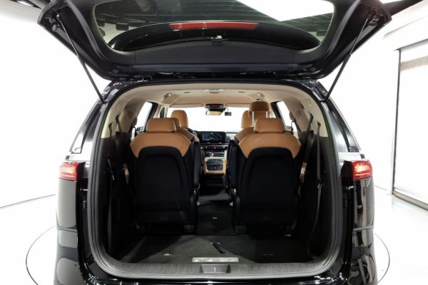 2021 Kia Carnival с пробегом 63 740 км