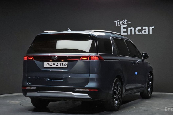 2021 Kia Carnival с пробегом 91 571 км