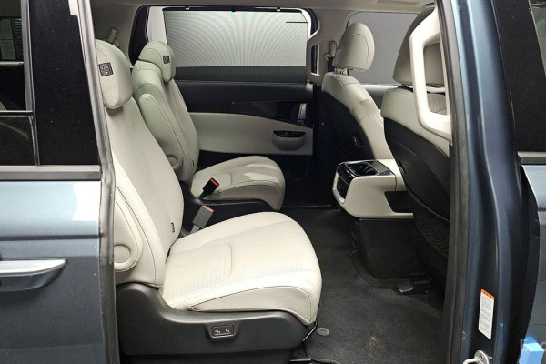 2021 Kia Carnival с пробегом 91 571 км