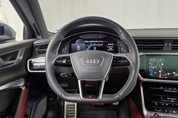 2021 Audi S6 с пробегом 73 689 км