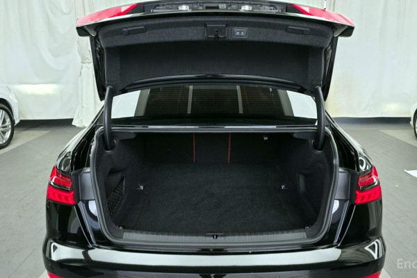 2021 Audi S6 с пробегом 73 689 км