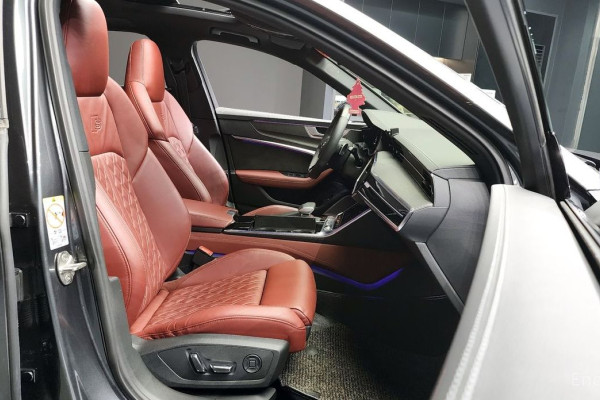 2021 Audi S6 с пробегом 70 863 км