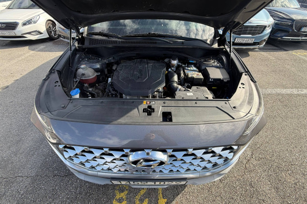 2021 Hyundai Santa Fe с пробегом 104 269 км