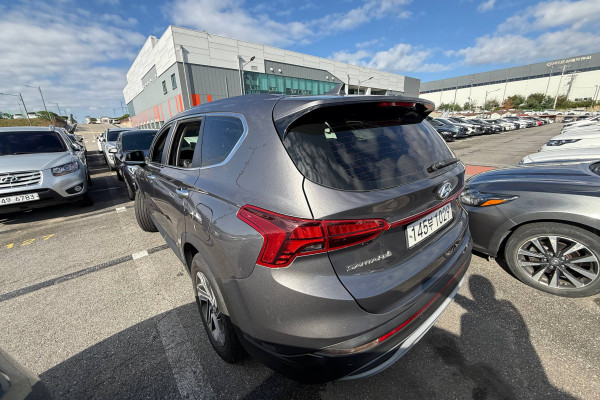 2021 Hyundai Santa Fe с пробегом 104 269 км
