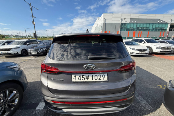 2021 Hyundai Santa Fe с пробегом 104 269 км
