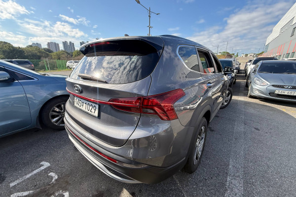 2021 Hyundai Santa Fe с пробегом 104 269 км