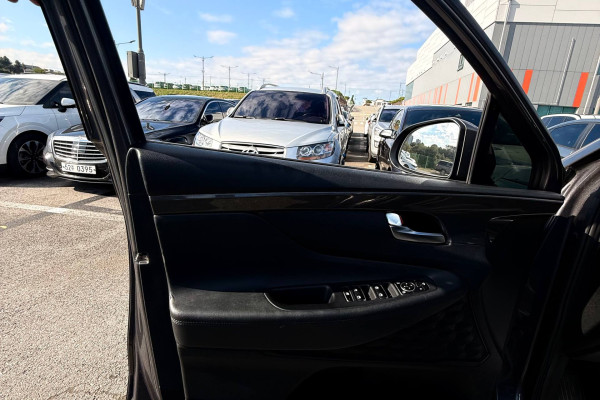 2021 Hyundai Santa Fe с пробегом 104 269 км