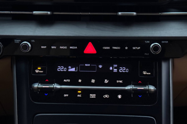 2021 Kia Carnival с пробегом 117 271 км