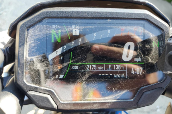 2024 Kawasaki ER650 с пробегом 3 500 км