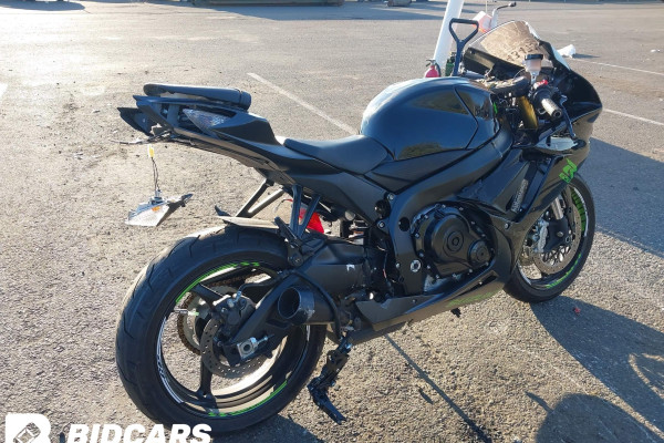 2019 Suzuki GSX-R750 с пробегом 4 635 км