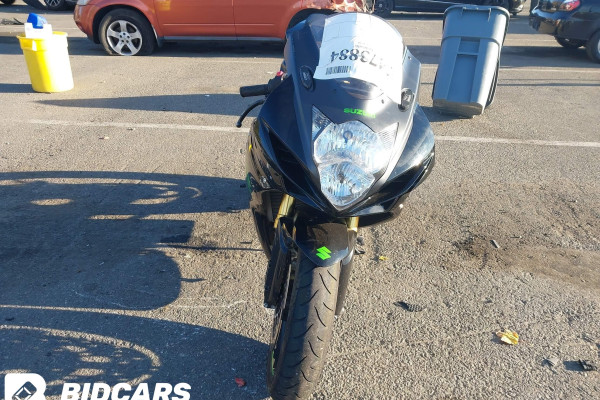 2019 Suzuki GSX-R750 с пробегом 4 635 км