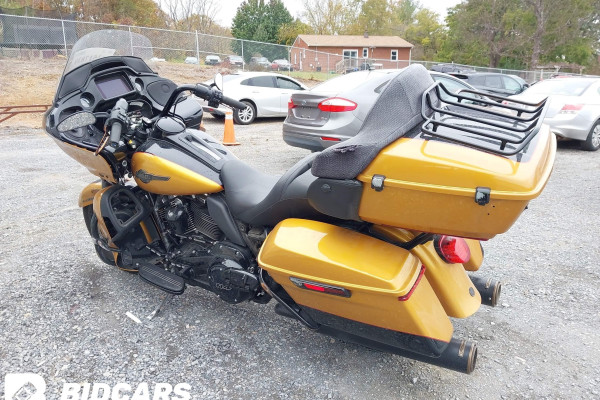 2023 Harley-Davidson FLTRK с пробегом 27 945 км