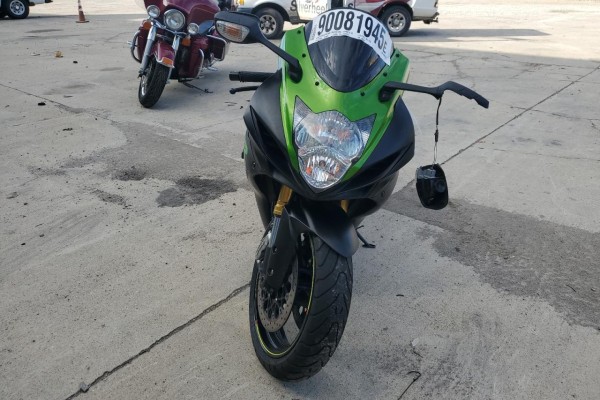 2016 Suzuki GSX-R750 с пробегом 51 874 км